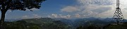 66 Panoramica dal Monte Zucco 